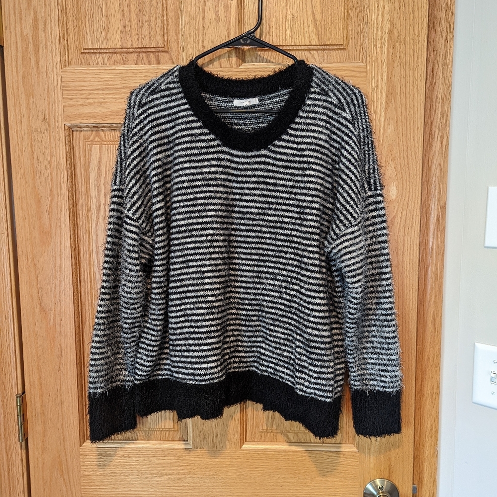 Maurices Black Striped Sweater | XL